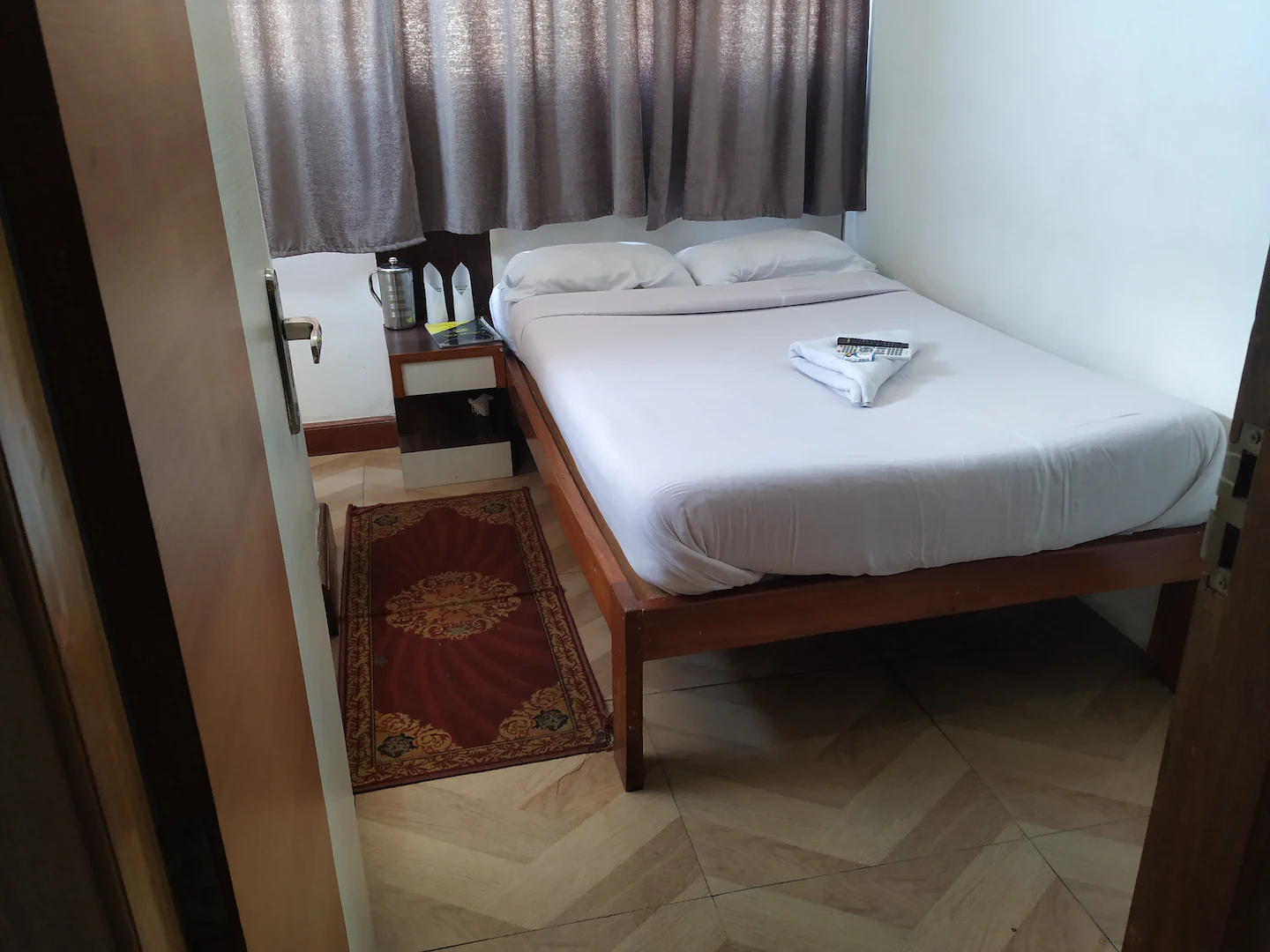 1 x Standard Double Room